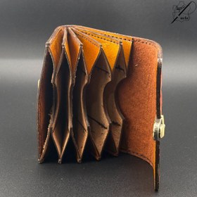 تصویر جاکارتی چرم طرح کروکدیل 