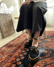 تصویر گیوه طرح مینیمال هندسی 