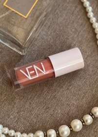 تصویر رژگونه peach blush 