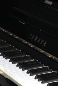 تصویر Yamaha U3 