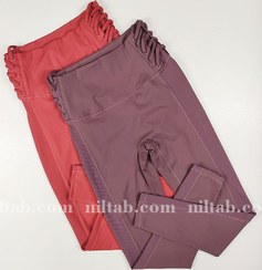 تصویر لگ فلامنت بغل کبریتی پشت چین دار 