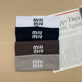 تصویر هدبند میو میو 