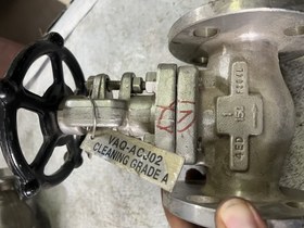 تصویر شیر کشویی "1 استلنس استیل کلاس150 جنس بدنه STEM F304 F304/304L سیت WEDGE 304L 304L GATE VALVE 1" #150 BOLDED BONNET STEEL BODY F304/F304L STEM F304 SEAT304L WEDGE 304