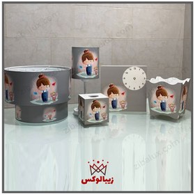 تصویر سبد اسباب بازی و سبد لباسی کودک نوجوان دخترانه دختر لباس آبی 