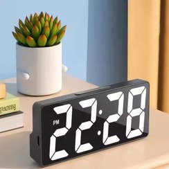 تصویر ساعت دیجیتال 