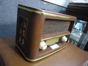 تصویر رادیو آنتیک مدل 627 