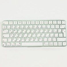 تصویر مجیک کیبورد سبز با تاچ آیدی Magic Keyboard Green With Touch ID