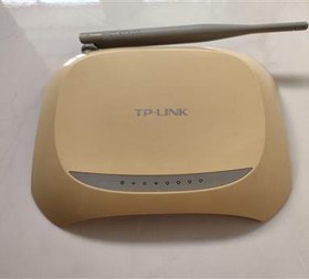 تصویر مودم TP-LINK مدل 8901n با آداپتور و نویزگیز 