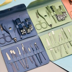 تصویر ست مانیکور حرفه‌ای 