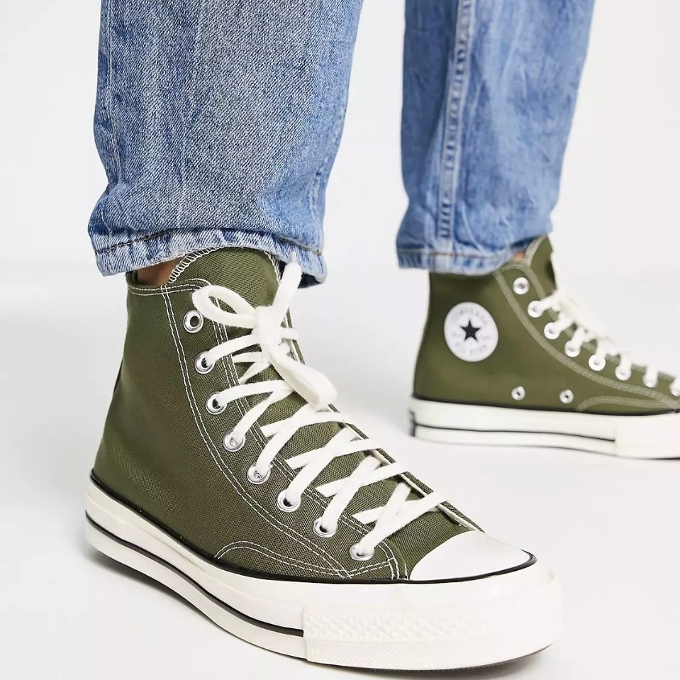 Olive high sale top converse