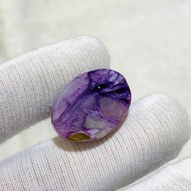 تصویر نگین چاروئيت طبيعى اصل سایز 25*18 میلی‌متر 