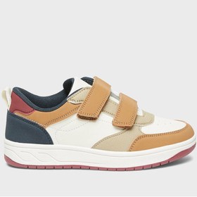 تصویر کفش‌ ورزشی بچگانه با چسب و زیره کوتاه برند lbl by shoexpress Kids Low Top Velcro Sneakers