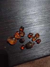 تصویر سنگ کهربا زیبا 