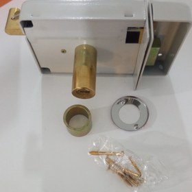 تصویر قفل حیاطی گلف 