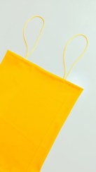 تصویر کراپ بند ماکارونی - زرد 