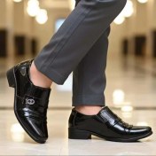 تصویر کالج پسرانه چرمی ورنی نوک تیز مدل قیصر شاهین 