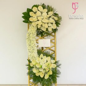 تصویر پایه گل تسلیت تیارا 