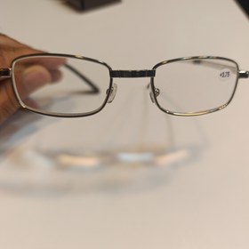 تصویر عینک مطالعه تاشو 