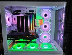 تصویر کیس گیمینگ ایسوس ROG Strix Z790-A بدون مانیتور 