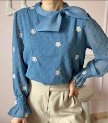 تصویر شومیز مجلسی آستین گیپور سایز ۳۶ و ۳۸ رنگ آبی 