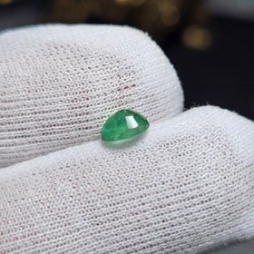 تصویر نگین سنگ زمرد معدنی زامبیا کد 36868 