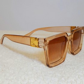 تصویر عینک کاراملی شفاف 