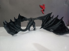 تصویر اکشن فیگور اژدها 