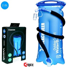 تصویر کمل بک بلک دیر محافظ دار ظرفیت 2 لیتر Black deer camelback with protective capacity of 2 liters