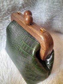 تصویر کیف دهانه چوبی 