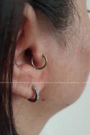 تصویر پیرسینگ حلقه ای نگین دار 