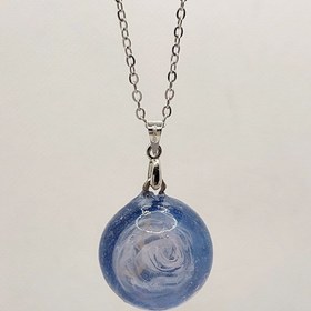 تصویر گردنبد رزینی طرح گوی 