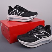 تصویر کتونی نیو بالانس مدل Fuelcell Rebel V2 ساخت ویتنام 