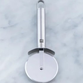 تصویر پیتزا بر ZWILLING PRO 