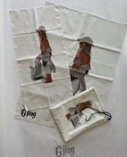 تصویر ست زیر انداز و حوله دستی و‌ شوز بگ کد 0127 