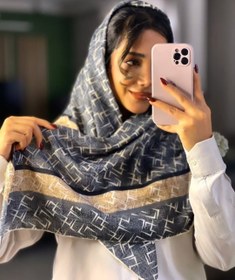 تصویر روسری نخی دست دوز Marigold scarf