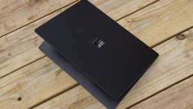 تصویر لپ تاپ مایکروسافت سرفیس مدل Surface Laptop 4 با پردازنده Core i7 سایز ۱۳.۵ اینچ 