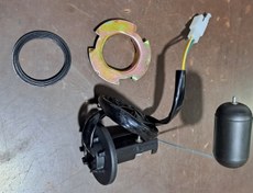 تصویر آمپر بنزین داخل باک بیکلاج ۲ سیم 