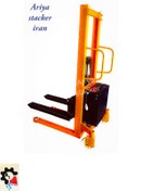 تصویر استاکر برقی ظرفیت ۳ تن حداکثر ارتفاع ۲متر Electric stacker with a capacity of 3 tons and a maximum height of 2 meters