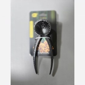 تصویر گردو شکن اعلا 