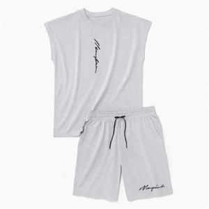 تصویر فروشگاه پوشاک خانواده منصف