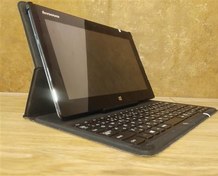 تصویر تبلت ویندوزی لنوو میکس 10 با کاور فابریک 