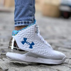 تصویر کتونی ساقدار بسکتبال و والیبالی آندر آرمور رنگ مشکی قرمز 3c under Armour(تکسایز43 