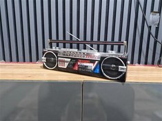 تصویر رادیو ضبط شارپ شاهکار ژاپن 