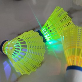 تصویر توپ بدمینتون مدل چراغ دار 