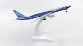 تصویر ماکت هواپیما بوئینگ 777 رنگامیزی کارخانه | Airplane Model 20CM Boeing 777 House Color 