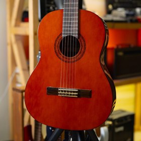 تصویر گیتار کلاسیک اِستَگ Stagg C547 