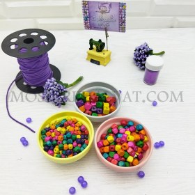 تصویر مهره چوبی مکعبی رنگی 