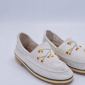 تصویر گیوه زنانه(سفید شکوفه) 