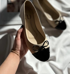 تصویر فروشگاه ولوت شوز