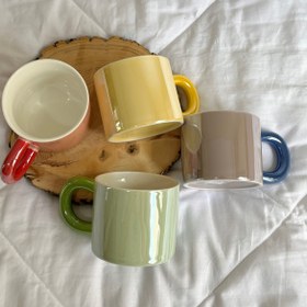 تصویر ماگ هولوگرامی ساده 